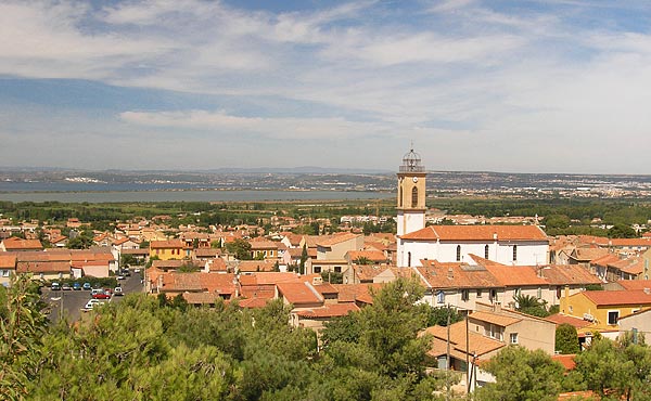 village de châteauneuf les martigues